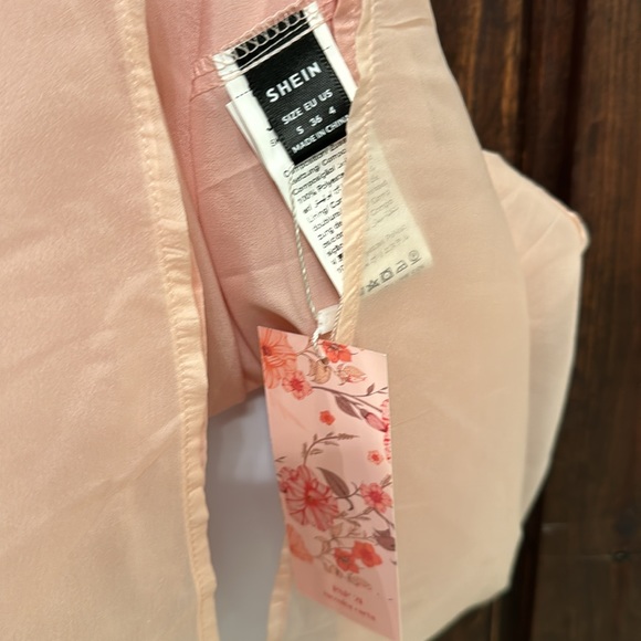 Solid Puff Sleeve Layered Ruffle Hem Dress - Size Small - Picture 6 of 10